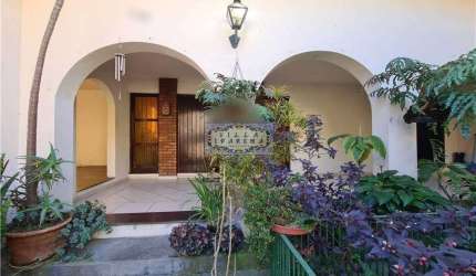 Casa com 4 quartos à venda na Rua Aurora Silveira, Cônego, Nova Friburgo, 519 m2 por R$ 790.000