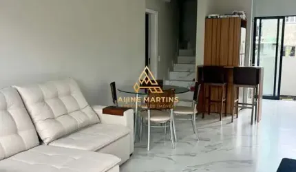 Sobrado na Praia da Pinheira há 100m do mar!