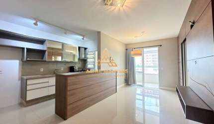 Apartamento 02 quartos com suíte no bairro Floresta