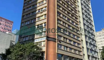 Conjunto Comercial com 1 quarto  para alugar, 50.10 m2 por R$ 1050.00 - Centro - Curitiba/PR