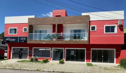 Loja com 3 quartos para alugar, 32.38 m2 por R$ 1400.00 - Centro - Guaratuba/PR