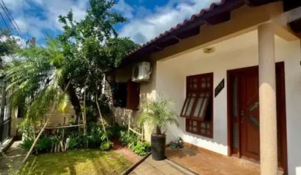 Casa Padrão para Venda em Parque da Matriz Cachoeirinha-RS