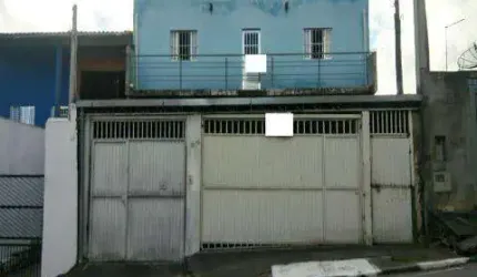 VENDA DE CASA BAIRRO BARRETO/ARUJÁ COM 2 casas, uma sala comercial e três salões de aproximadamente 80m² cada. (Obra em andamento). Local bem reservad