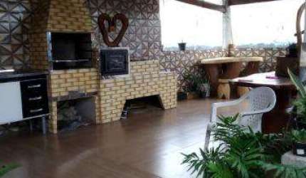VENDA DE CASA NO MIRANTE, EM ARUJÁ/SP, 125m² com 02 casas, 03 dormitórios, sala, cozinha americana e área de lazer com churrasqueira. CONSULTE-NOS.