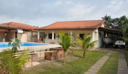 Casa ampla e confortável, com piscina, no bairro Nova Cananéia - Cananéia - Litoral Sul de SP
