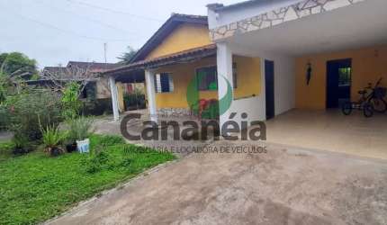 Casa para venda no bairro Rocio 3 dormitórios (1 suíte) - Cananéia/SP