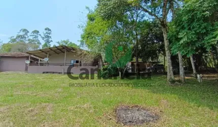 Sítio com 12.000 m2, ótima estrutura e preço de ocasião em Pariquera-Açu / SP