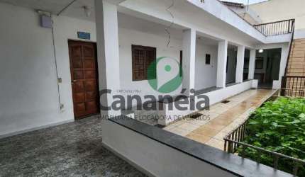 Casa Confortável com 4 dormitórios (2 suítes) para venda no bairro Rocio - Cananéia, Litoral Sul de SP