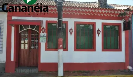 Excelente imóvel comercial disponível para venda no Centro Histórico de Cananéia/SP