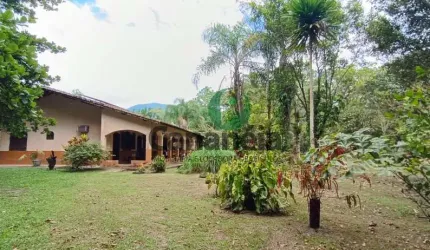 Ótimo Sítio para venda no Iririaia Mirim - Cananéia/SP