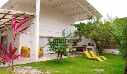 Casa Nova à Venda no Boqueirão Sul da Ilha Comprida com 4 dormitórios (2 suítes) - Conforto e Sofisticação a 300m da Praia!