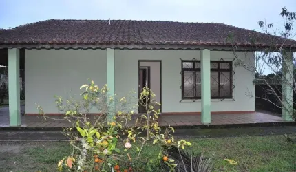 Ótima casa para venda 3 dormitórios (1 suíte) no Acaraú - Cananéia - Litoral Sul de SP