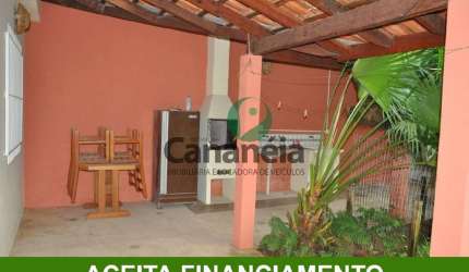 Imóvel disponível para venda no Acaraú - Cananéia / SP - 2 casas de 1 dormitório e demais dependências