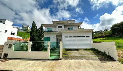 Casa em Pedra Branca  -  Palhoca