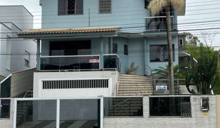 Casa em Pedra Branca  -  Palhoca
