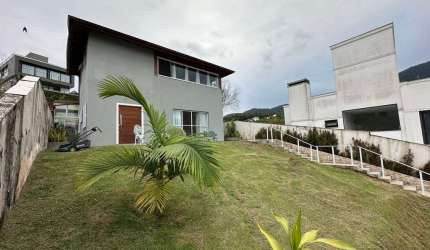 Casa em Pedra Branca  -  Palhoca
