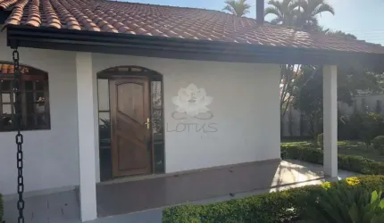 Casa com 3 quartos à venda na Vila Santista, Atibaia , 237 m2 por R$ 2.000.000