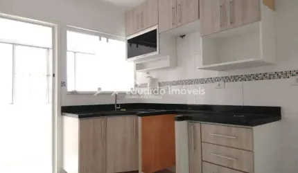 REF: 488. 2 Dormitórios. Cozinha com armários Planejada. Ótima oportunidade!