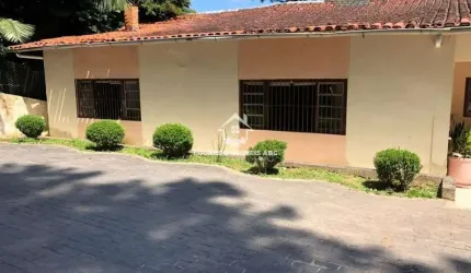 Casa para Venda no bairro Vila Esperança, 3 dorm, 3 suíte, 7 vagas.