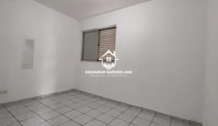 REF 5485. 2 dormitórios. 1 vaga na garagem. Santa Terezinha - SBC. Para venda