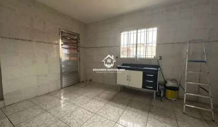 REF:10236 - Casa para locação.