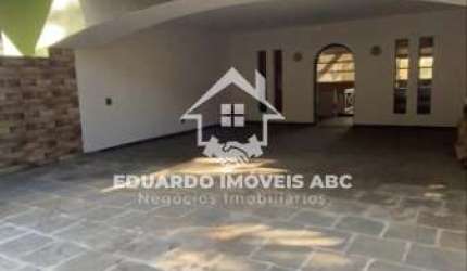REF: 4073. Casa assobradada com piscina. 6 vagas de garagem. Fazenda Morumbi - São Paulo