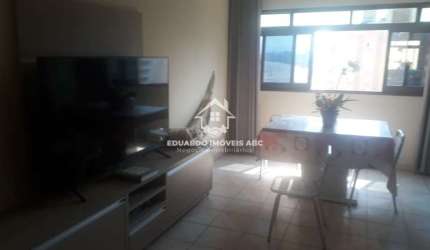 REF: 5229. 3 dormitórios. 1 vaga na garagem. Ótima localização.