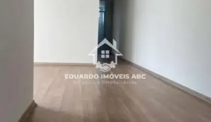 REF 4431. 2 Dormitórios. 1 vaga na garagem. Condomínio Tiradentes