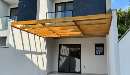 Casa com 3 quartos à venda na Rua Humanitas, 17, São Marcos, Joinville, 113 m2 por R$ 639.000