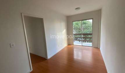 Apartamento com 3 quartos para alugar na Rua Geraldo Souza Moreira, 425, Boa Vista, Porto Alegre por R$ 2.000