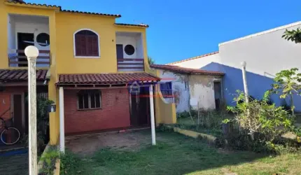 Casa em condomínio fechado com 2 quartos à venda na Rua Sessenta e Um, Guaratiba (Ponta Negra), Maricá, 85 m2 por R$ 256.000