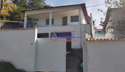Casa em condomínio fechado com 3 quartos à venda na Rodovia Ernani do Amaral Peixoto, Flamengo, Maricá, 230 m2 por R$ 580.000