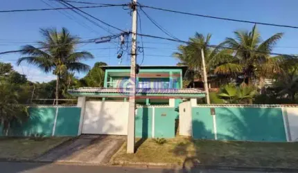 Casa com 3 quartos à venda na Rua Irineu Ferreira Pinto, Ponta Grossa, Maricá por R$ 1.370.000