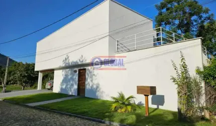 Casa em condomínio fechado com 4 quartos à venda na Rua do João-de-barro, Pilar, Maricá, 450 m2 por R$ 950.000