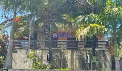 Casa com 3 quartos à venda na Rua dos Colibris, Flamengo, Maricá, 200 m2 por R$ 480.000