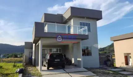 Casa em condomínio fechado com 4 quartos à venda na Estrada Do Pindobas, Pindobas, Maricá, 240 m2 por R$ 629.000