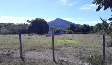 Terreno à venda na Rua Saquarema, Caxito, Maricá por R$ 368.000