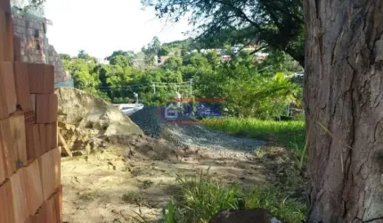 Terreno em condomínio fechado à venda na Rua Orestes Barbosa, Itapeba, Maricá, 403 m2 por R$ 160.000