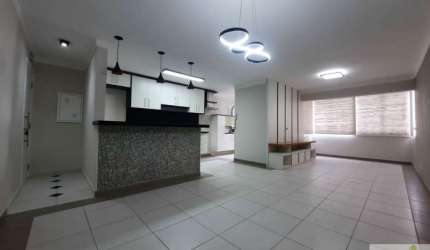 Apartamento 3 Dormitórios (1 Suíte) Região do Jardim Marajoara.