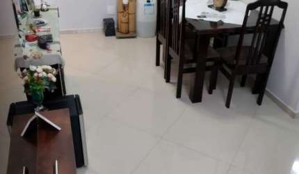 Campo Limpo Jardim Elydi belíssimo Apartamento com 1 lance de escada próximo Terminal