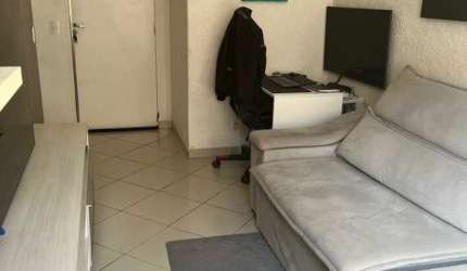 VENDE-SE APARTAMENTO DE 3 DORMITÓRIOS, SENDO 1 SUITE.