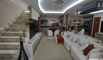 Campo Grande belíssimo Sobrado em ótima localização