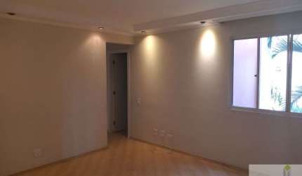 Apartamento  três dormitórios na Rua Zike Tuma
