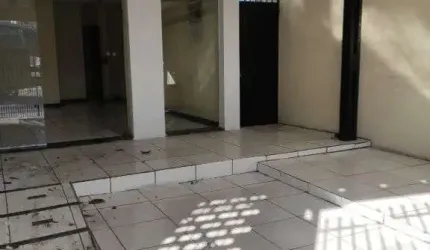 Socorro Veleiros ótimo sobrado excelente local