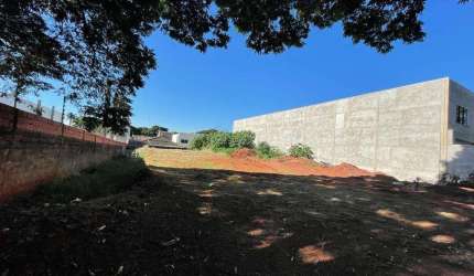 Terreno à venda em Maringá, Vila Morangueira, com 566.34 m²
