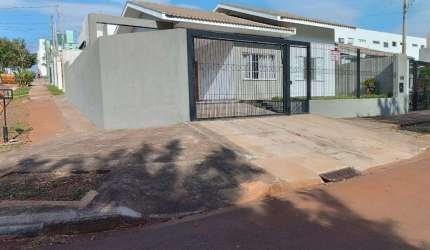 Casa à venda em Maringá, Loteamento Sumaré, com 3 quartos, com 99.8 m²