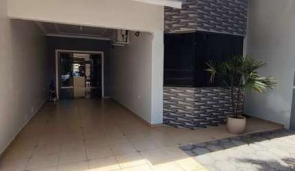 Casa para Venda em Maringá, Jardim Monte Rei, 3 dormitórios, 1 suíte, 1 banheiro, 2 vagas