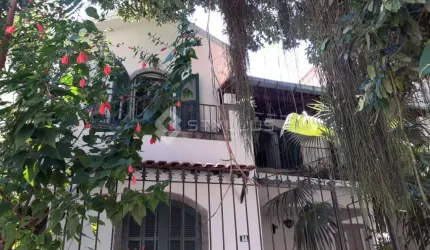 Casa com 4 quartos à venda na Rua Aureliano Portugal, Rio Comprido, Rio de Janeiro, 165 m2 por R$ 800.000