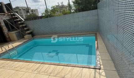 Casa em condomínio fechado com 4 quartos à venda na Rua Nazario, São Francisco Xavier, Rio de Janeiro, 131 m2 por R$ 735.000