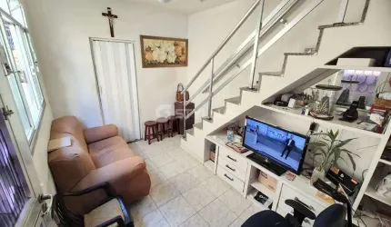 Casa com 2 quartos à venda na Rua Nossa Senhora das Graças, Ramos, Rio de Janeiro, 64 m2 por R$ 250.000